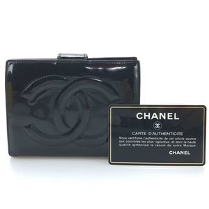 🖤🖤CHANEL 🖤🖤Matrasse Coco Mark Bi-Fold Patent Leather